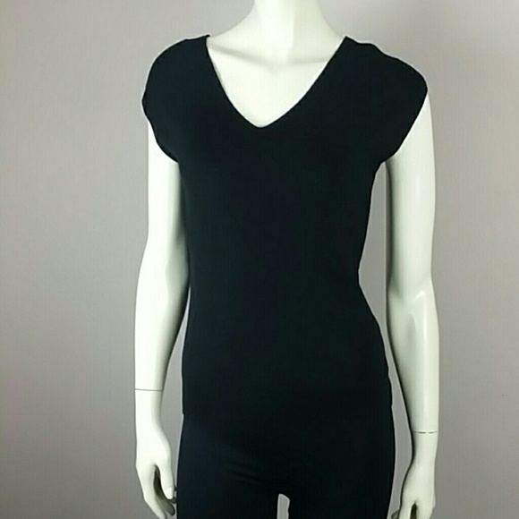 Talbots Tops - NWT Talbot's black sleeveless v neck top medium